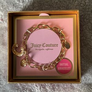 Juicy Couture Gold ( C) Initial Chain Bracelet NIB